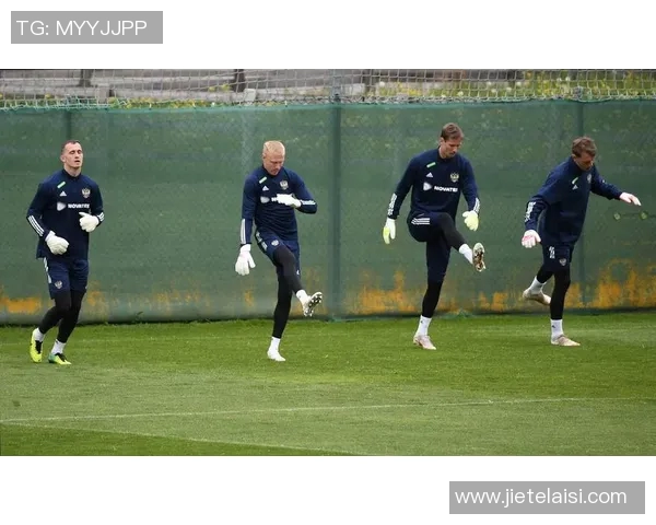 辉煌岁月中的传奇足坛巨星:回顾历史上的俄罗斯足球明星们